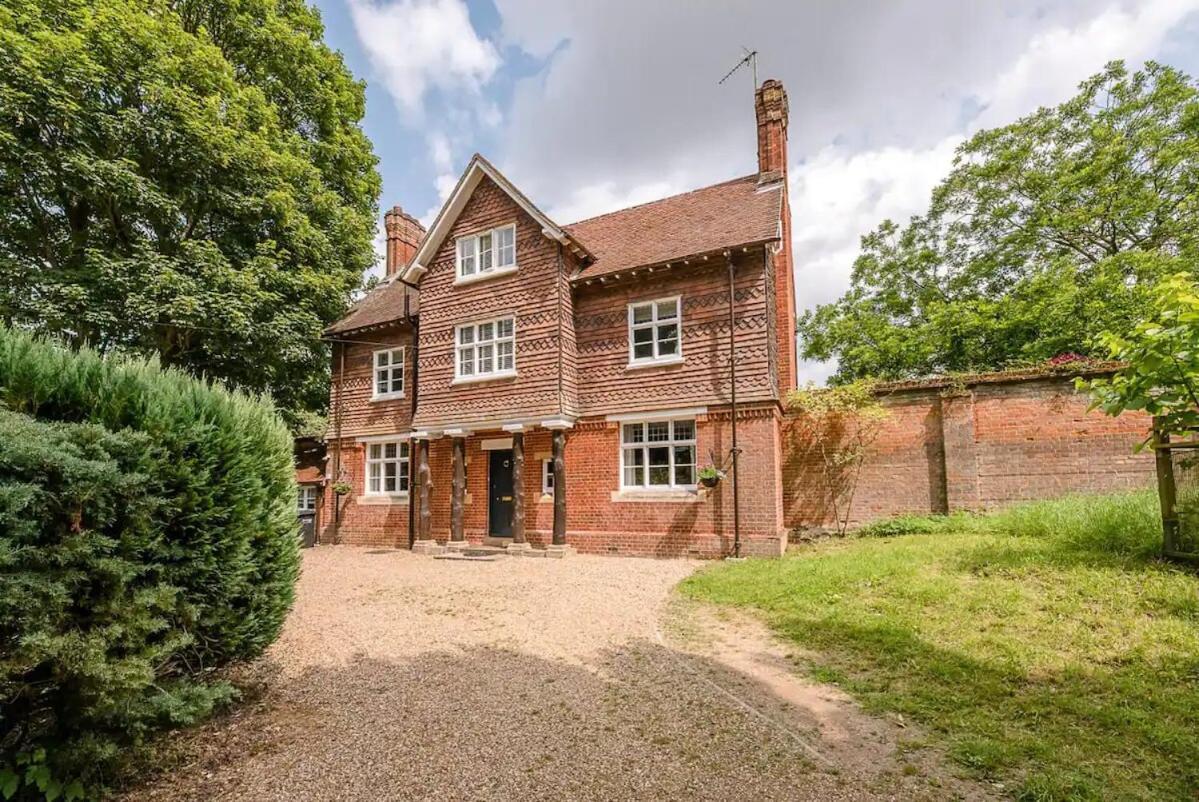 Gardener'S Cottage In Nowton Park, Bury St Edmunds - Pass The Keys Bury St. Edmunds Exteriör bild